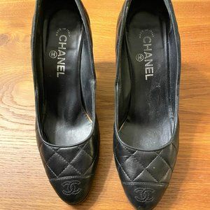 Chanel Quilted Pattern Pumps with Interlocking CC Logo at Toe